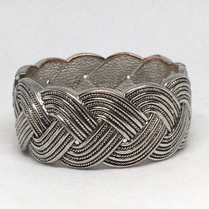 Vintage Hinged Silver Bangle Bracelet